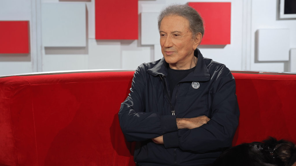 Il y a 60 ans, sa première télé pour les Jeux paralympiques de Tokyo : Michel Drucker se confie dans "Passé, présent, futur"