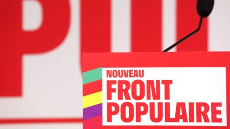 "Il faut qu'on en garde pour après les Jeux olympiques" : le Nouveau Front populaire contraint à une "trêve politique"