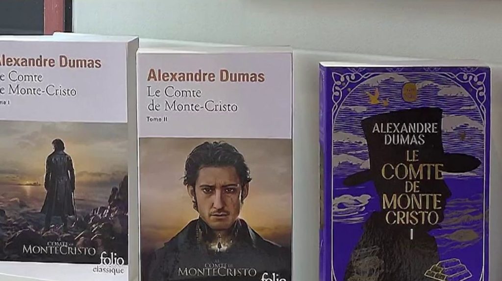 Littérature : les ventes du "Comte de Monte-Cristo" s'envolent avec le succès du film