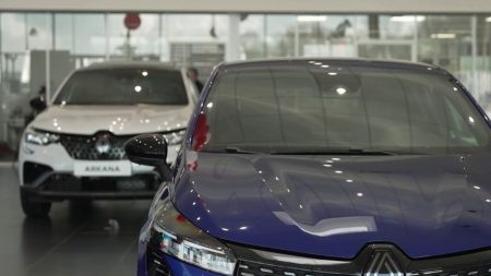 Environnement : l'interdiction de vente des véhicules thermiques va-t-elle être reportée ?