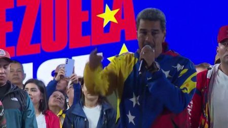 Venezuela : Nicolas Maduro réélu président pour un troisième mandat Venezuela : le président Nicolas Maduro réélu pour un troisième mandat