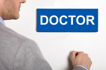 Plaques de médecin : l’alliance entre réglementation et esthétique