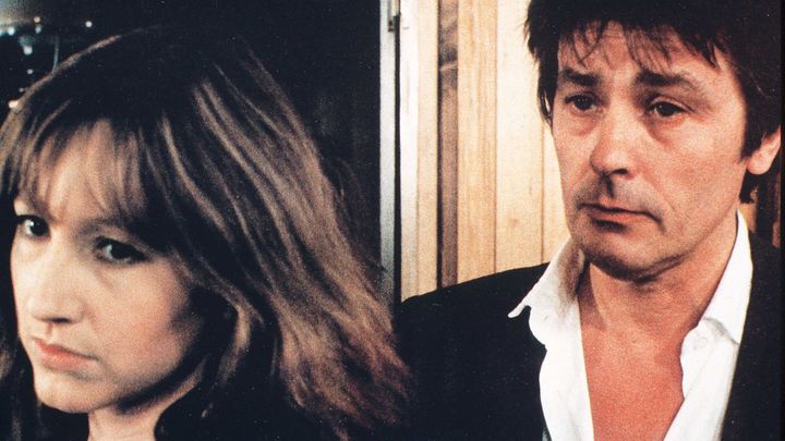 Les acteurs Nathalie Baye et Alain Delon dans 