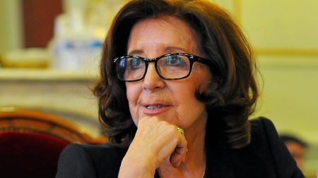 Décès de Marie-Josée Roig, ex-maire d’Avignon et ancienne ministre, à 86 ans Marie-Josée Roig, ancienne maire d'Avignon et ancienne ministre sous Jacques Chirac, est morte à l'âge de 86 ans