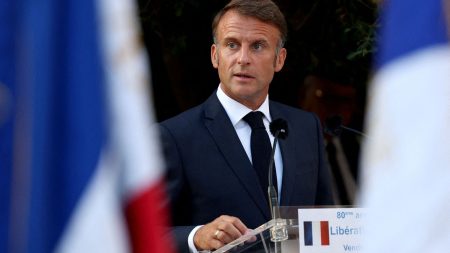 Vidéo




  

    
      
    
  
  "Ne cédons rien à la division", lance Emmanuel Macron lors des 80 ans de la libération de Bormes-les-Mimosas