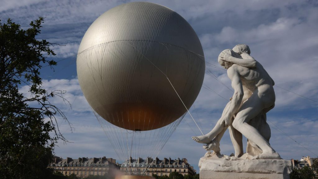La région parisienne se réjouit des Jeux olympiques, le nombre de touristes continuant d'augmenter