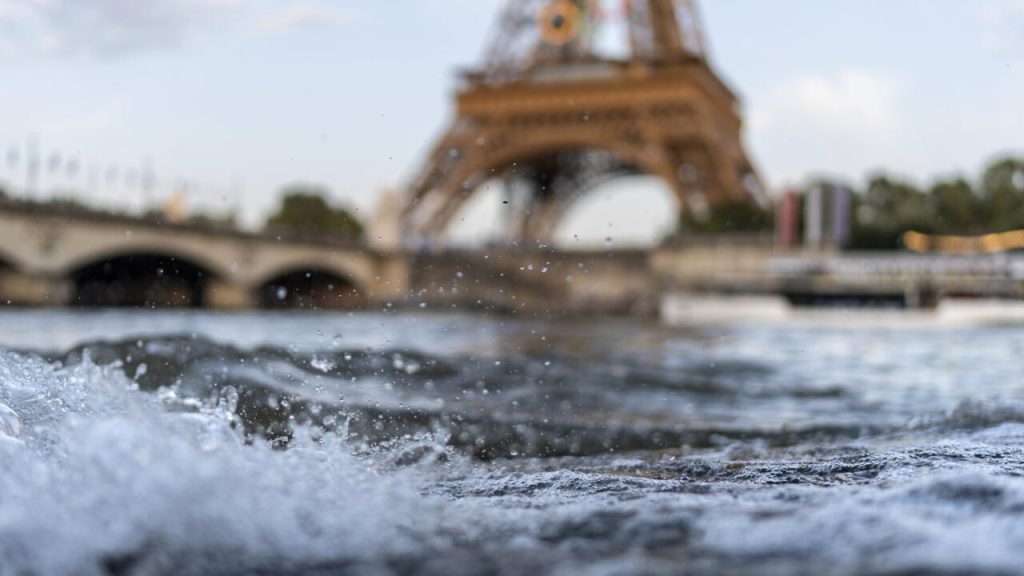 L'entraînement de triathlon olympique à nouveau annulé en raison de la pollution de la Seine