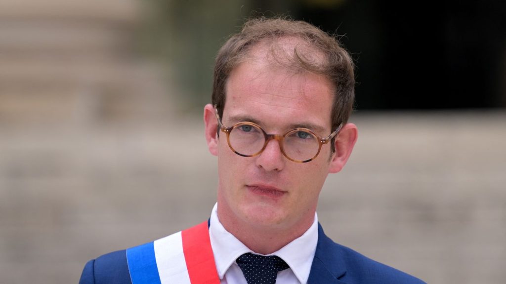 Lettre du NFP : "Lucie Castets ne répond pas à la question 'Quelle majorité pour soutenir son gouvernement ?'", regrette Pierre Cazeneuve