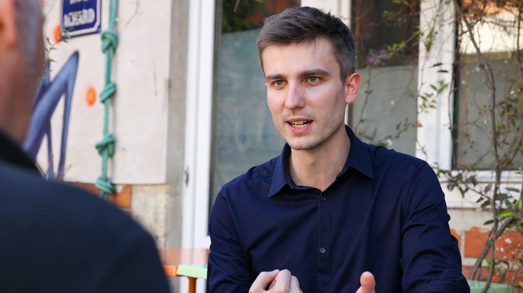 La lettre ouverte du NFP doit faire en sorte "que chacun ait conscience de ce qui est en train de se passer", dit le porte-parole du Parti communiste