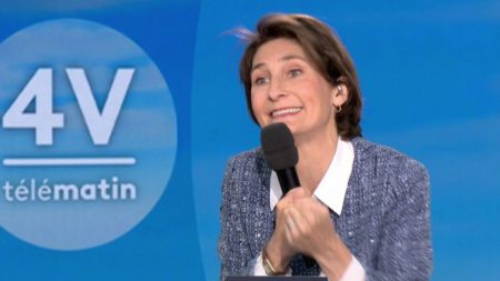 Paralympiques 2024 : la France a pour objectif d'être "dans le top 8", assure Amélie Oudéa-Castéra