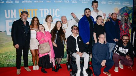 Le film d'Artus "Un p'tit truc en plus" dépasse les 10 millions d'entrées trois mois après sa sortie