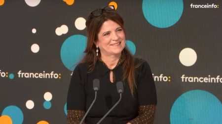 Agnès Jaoui : "Ce qui me passionne, ce sont les rapports humains"
