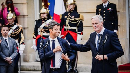 Témoignages




  

    
      
    
  
  "A quoi bon voter ?" : après la nomination de Michel Barnier à Matignon, les électeurs du NFP expriment leur "déception" et leur "colère"