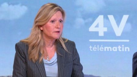 Vidéo




  

    
      
    
  
  Hausses d'impôts : "Il faut que ce débat ait lieu", estime Yaël Braun-Pivet, la présidente Renaissance de l'Assemblée nationale