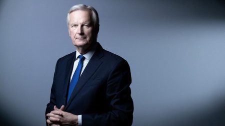 Michel Barnier, ex-ministre et Républicain, nommé Premier ministre par Macron L'ancien ministre Michel Barnier, figure des Républicains, nommé Premier ministre par Emmanuel Macron