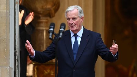Michel Barnier à Matignon : un "mauvais choix", dénonce le député Modem Richard Ramos