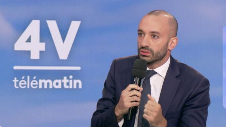 Premier ministre: « Opposition totale à toute remise en question de la réforme des retraites » – Benjamin Haddad Premier ministre : "Je m'opposerai à toute remise en question de la réforme des retraites", affirme le député Ensemble Benjamin Haddad