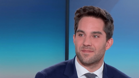 Procès assistants FN : pas d’emplois fictifs ni enrichissement personnel, assure député RN Ménagé Procès des assistants parlementaires du FN : "Il n'y a pas d'emplois fictifs" ni "d'enrichissement personnel", assure le député RN Thomas Ménagé