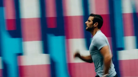 "Barbès, Little Algérie" : un premier film chaleureux et grave signé Hassan Guerrar