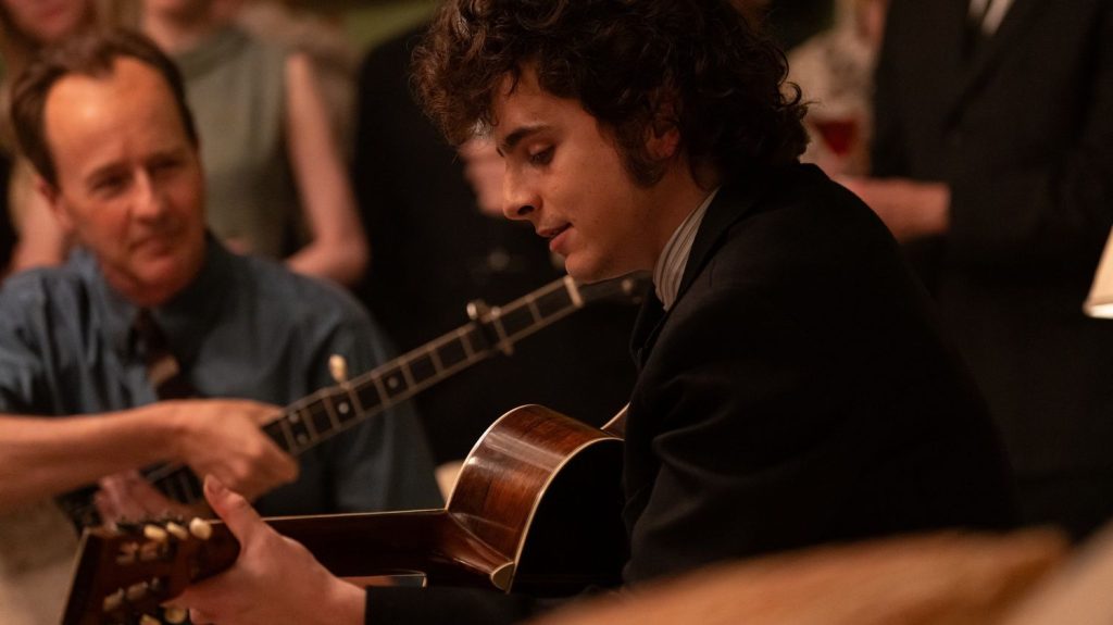 "Un parfait inconnu" : découvrez la nouvelle bande-annonce du biopic sur Bob Dylan avec Timothée Chalamet