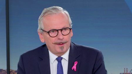 Budget 2025 : Jean-René Cazeneuve annonce une hausse des impôts à contrecœur Budget 2025 : "C’est à contrecœur que nous augmentons les impôts", assure Jean-René Cazeneuve