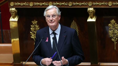 Discours de Barnier : « Reprise en main du déficit extrêmement douloureuse », selon un économiste Discours de politique générale de Michel Barnier : la "reprise en main" de la "trajectoire du déficit" va être "extrêmement douloureuse", estime un économiste