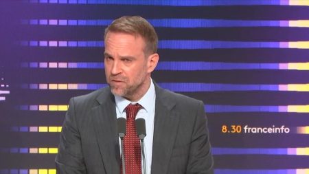 Doliprane : Ministre réfute toute implication du gouvernement dans une nouvelle offre d’un fonds français Doliprane : "Aucune action du gouvernement" derrière la nouvelle offre d'un fonds français, affirme le ministre délégué à l'industrie