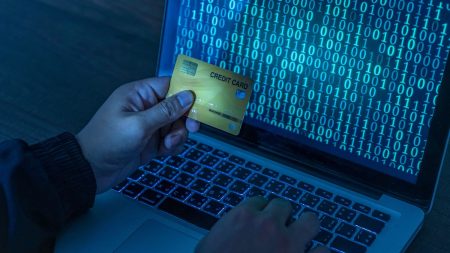 :
    le dernier publié



  

    
      
    
    
    Fraudes aux faux virements : la Cour de cassation consacre la responsabilité des banques trop peu vigilantes

          Les escrocs misent sur l'ingénierie sociale pour tromper les salariés et obtenir des virements en leur faveur. La plus haute juridiction judiciaire considère que les banques ont leur part de responsabilité.
    
    
          Diffusé le 26/10