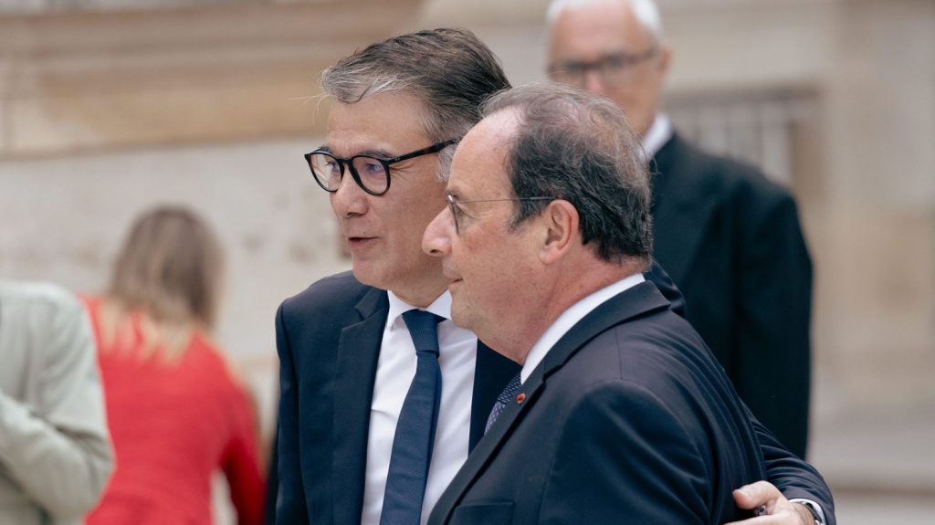 Au Parti socialiste, le face-à-face reprend entre François Hollande et Olivier Faure