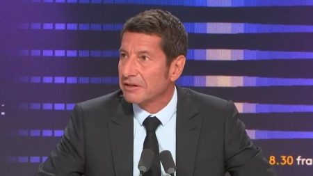 Loyers impayés des gendarmeries : « Les communes, variables d’ajustement », regrette Lisnard Loyers impayés de la gendarmerie : "À chaque fois, la variable d'ajustement, ce sont les communes", regrette David Lisnard