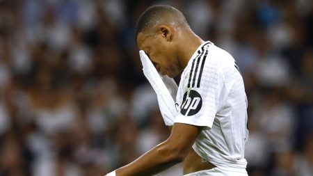 Mbappé combat un drame hors du terrain soutenu par le soutien des supporters madrilènes