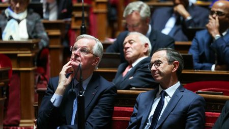 Michel Barnier: « Confiance en le ministre de l’Intérieur » lors d’un déplacement dans la Vienne "J'ai confiance en le ministre de l'Intérieur", assure Michel Barnier lors d'un déplacement dans la Vienne