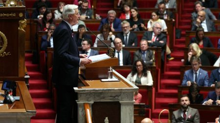 "Un discours constructif et rassembleur", "Pas vu de rupture avec le macronisme"… Les réactions politiques à la déclaration de politique générale de Michel Barnier