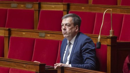 Altercation à l’Assemblée : le député MoDem Nicolas Turquois exprime ses émotions humaines Altercation à l'Assemblée nationale : "Ce n'est jamais légitime de s'emporter. Après, j'ai exprimé ce que je ressens en tant qu'homme", confie le député MoDem Nicolas Turquois
