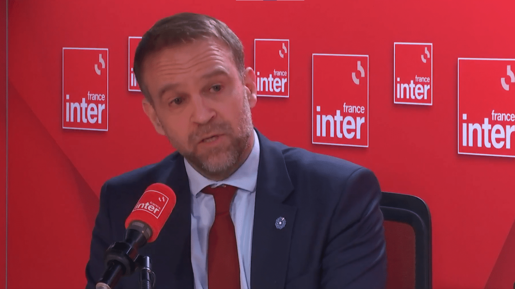 Budget 2025 : le ministre de l'Industrie dénonce "un véritable cirque fiscal" après l'examen de la partie recettes à l'Assemblée