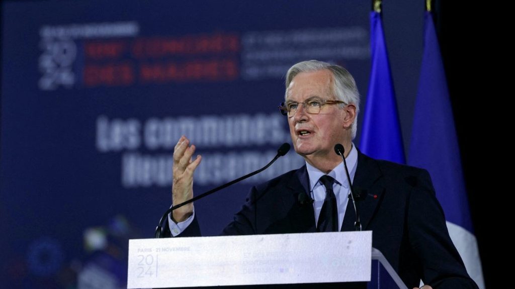 Face aux menaces de censure, Michel Barnier estime que les Français souhaitent "la stabilité" et "la sérénité"