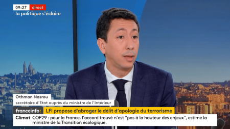 LFI propose d’abroger le délit d’apologie du terrorisme : une « honte absolue » selon le secrétaire d’État :
Vidéo
Abrogation du délit d'apologie du terrorisme : la proposition de LFI est une "honte absolue", répond le secrétaire d'Etat chargé de la Citoyenneté