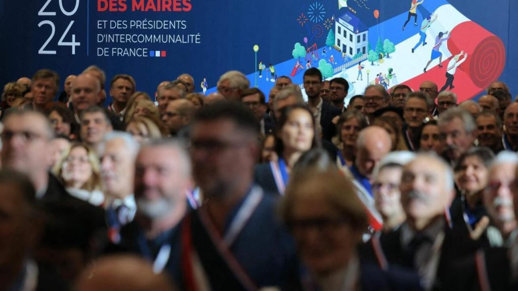 Le congrès des maires français rejette les coupes budgétaires de 11 milliards d’euros prévues pour 2025