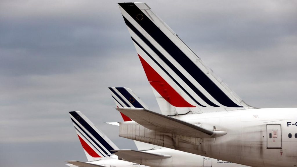 Le syndicat des pilotes français appelle à la grève contre le triplement prévu des taxes aériennes