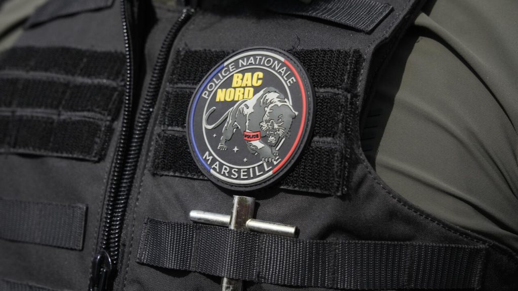 Les ministres mèneront une « guerre implacable » contre le trafic de drogue en spirale en France