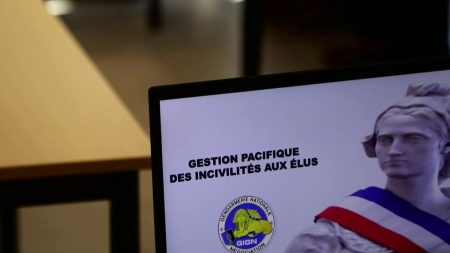 Maires : prévention et techniques de défense contre les agressions Préventions des agressions : les maires apprennent à se défendre