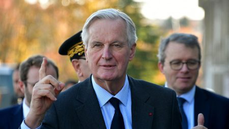 Michel Barnier : exclure l’industrie du « zéro artificialisation nette » pendant 5 ans Michel Barnier veut exclure l'industrie du dispositif "zéro artificialisation nette" pour cinq ans