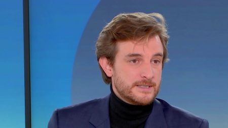 Motion de censure : « Barnier ne nous écoute pas », regrette A. Kotarac du RN Motion de censure : "Le gouvernement de Michel Barnier ne nous écoute pas", regrette Andréa Kotarac, porte-parole du Rassemblement national