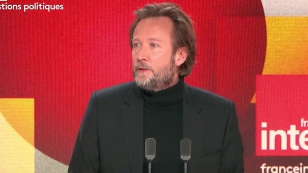 Suppression du délit d'apologie du terrorisme : "Nous ne soutenons pas" la proposition de LFI, confirme le patron des députés PS Boris Vallaud