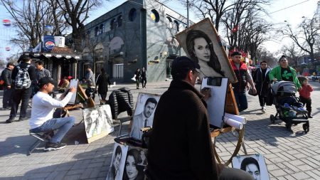 L'Ouzbékistan va soumettre médias, chansons et films à un "examen moral"