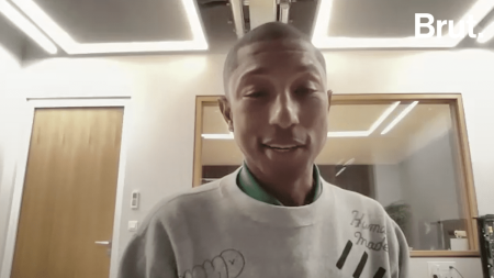 :
    Vidéo




  

    
      
    
  
  Pharrell Williams : Créativité et Musique révélées