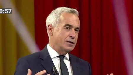 Roumanie : Calin Georgescu, populiste pro-Russie, remporte le 1er tour de la présidentielle Présidentielle en Roumanie : l'inquiétante victoire au premier tour de Calin Georgescu, populiste et pro-Russie