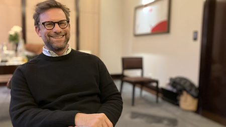 :
    Interview




  

    
      
    
  
  "Voir sur grand écran des personnages que vous avez inventés dans votre tête, c'est une grande émotion, c'est un vertige" : Nicolas Mathieu spectateur emballé par l'adaptation de "Leurs enfants après eux"