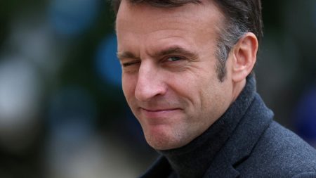 Macron nommera un nouveau Premier ministre vendredi matin dans un contexte de troubles politiques