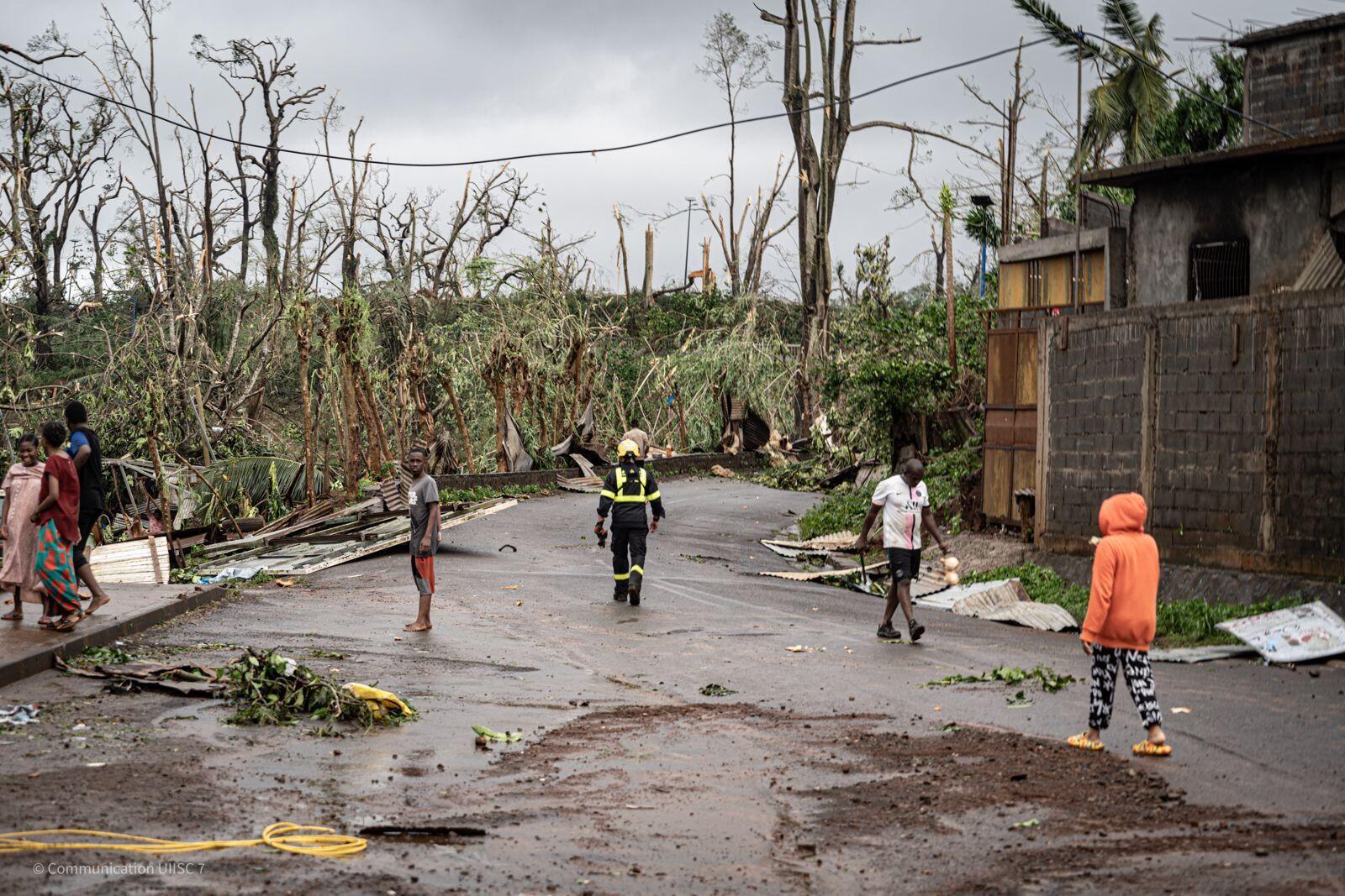 Des centaines, voire des milliers, seraient morts après le passage du cyclone Chido à Mayotte.